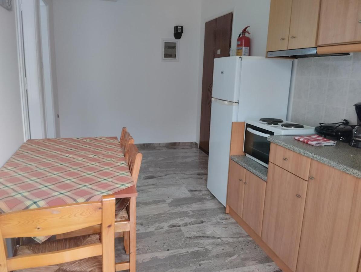 Katerina Apartments Kalamata Ngoại thất bức ảnh