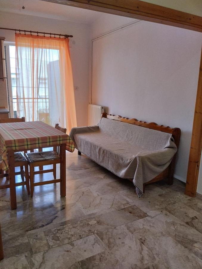 Katerina Apartments Kalamata Ngoại thất bức ảnh