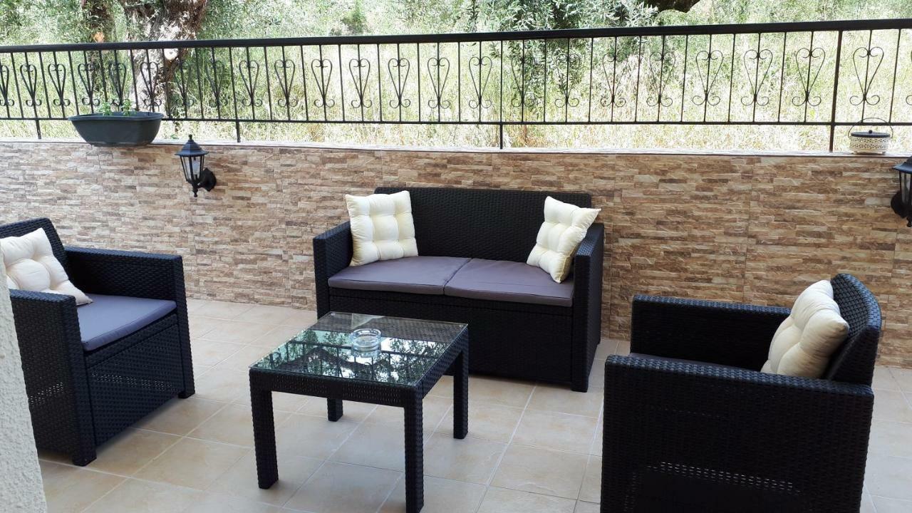 Katerina Apartments Kalamata Ngoại thất bức ảnh